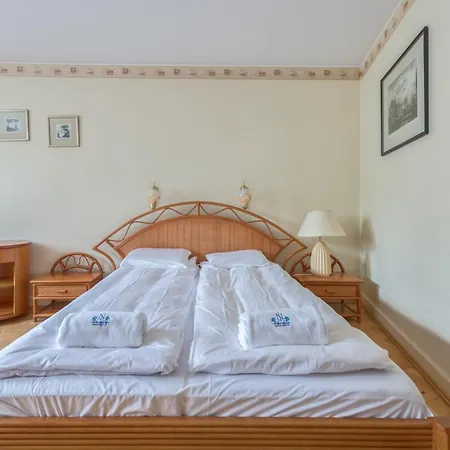 Dom Pod Wieza By Northside شقة سوبوت